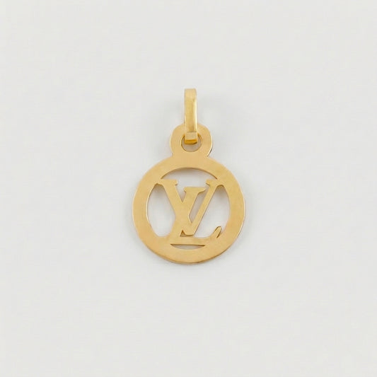 Dije Circulo Letra 0.5 g / 1.9 cm Oro Amarillo 18K
