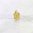 Dije Letra E Marco Texturizado 0.35gr / 1.5cm / Oro Amarillo 18K *