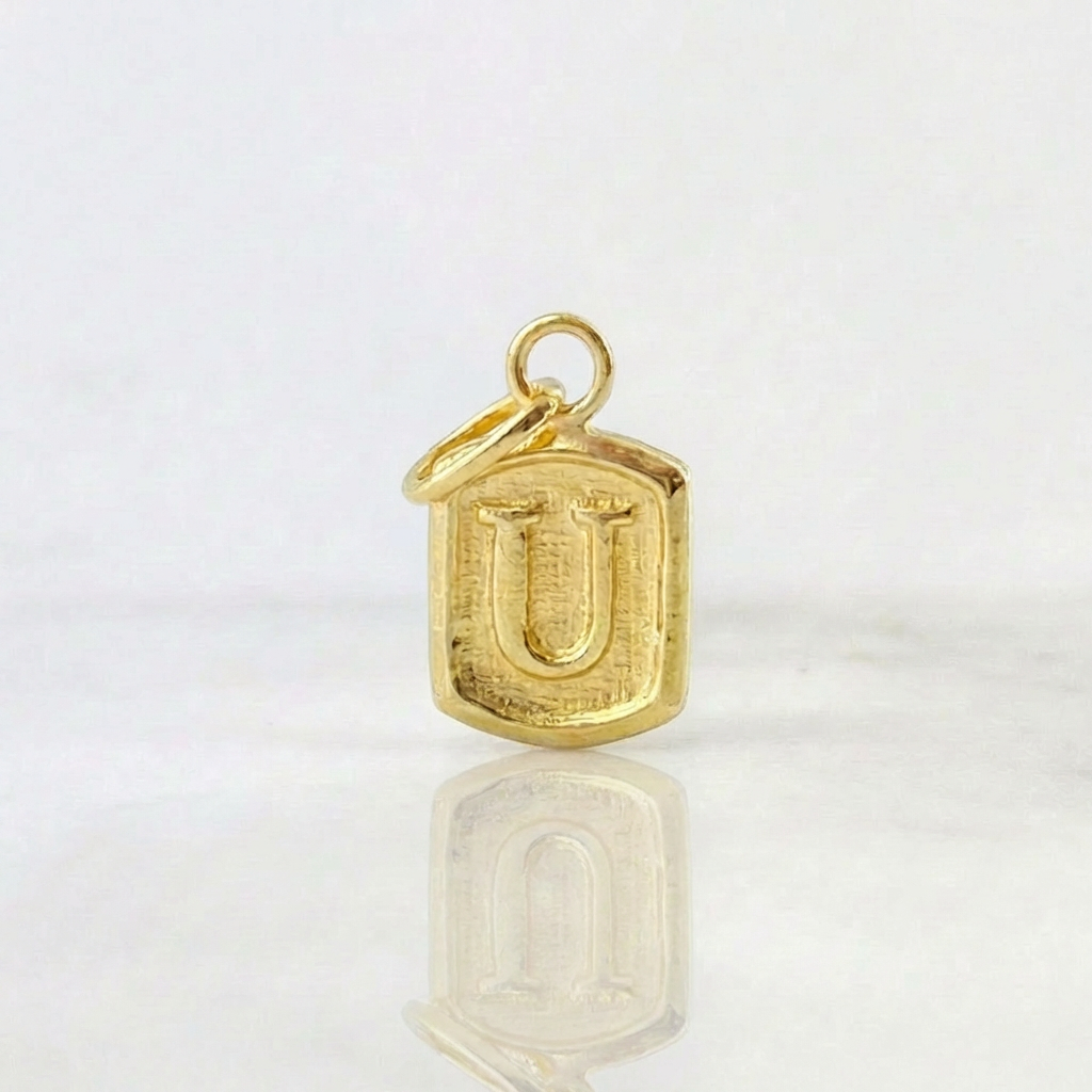 Dije Marco Letra U 0.3gr / 1.6cm / Oro Amarillo