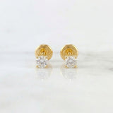 Topos Cuatro Garras 0.65 g / 3.2 mm Oro Amarillo 18K