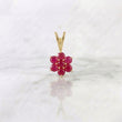 Dije Joya  Rosa Escondida 0.35gr / 1cm / Oro Amarillo 18K