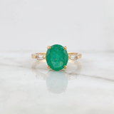 Anillo Solitario Ovalado Esmeralda 216 Qts 2.8gr / T6 / Oro Amarillo18K