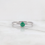Anillo Solitario Esmeralda 20 Pts 1.55gr / 6.5cm / Oro Blanco 18K %
