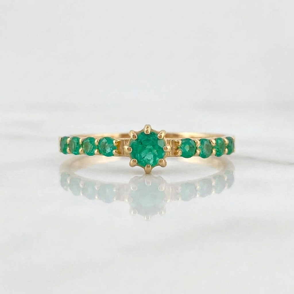 Anillo Solitario Esmeraldas 25pts 1.6gr / T7 1/4 / Oro Amarillo 18K
