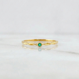 Anillo Trenzado Esmeralda 1pts 0.95gr / T6 3/4 / Oro Amarillo 18K