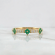 Anillo Trebol Mini Esmeraldas 14Pts Diamantes 06Pts 0.85gr / T6 1/2 / Oro Amarillo 18K %