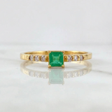 Anillo Cuadrado Esmeralda 30 Pts Diamantes 06 Pts 1.75gr / T7 1/4 / Oro Amarillo 18K