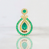 Dije Bastión Movil Esmeraldas 3.68 Qts Diamantes 55pts 9.45gr / 3.6cm / Oro Amarillo 18K