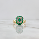 Anillo Rectangulo Tupido 4.05gr / T6 1/4 / Esmeraldas 58 Pts Diamantes 12 Pts Oro Amarillo 18K (Joya)