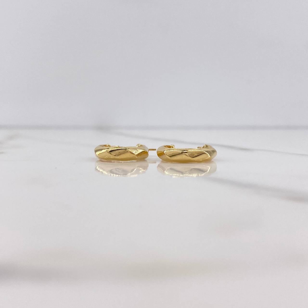 Candongas Nia 1.2gr / 1.5cm / Diamantada Oro Amarillo &