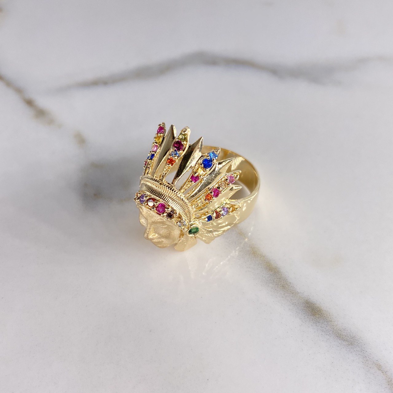 Anillo Indio 11.65gr / T9 3/4 / Circones Colores Oro Amarillo $