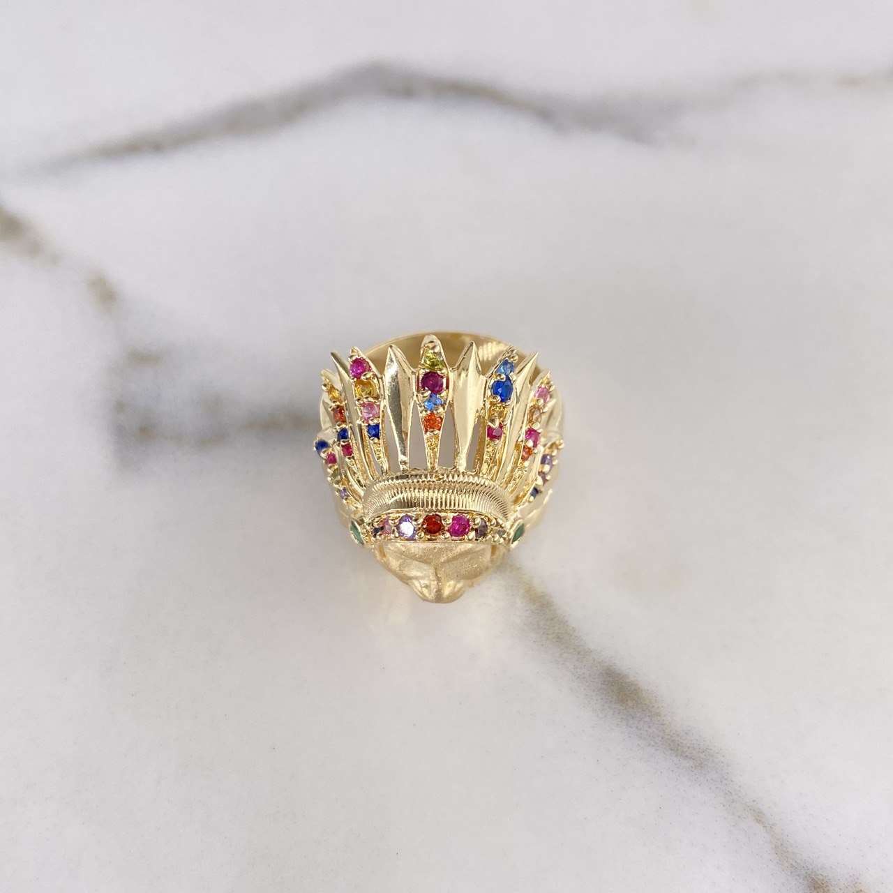 Anillo Indio 11.65gr / T9 3/4 / Circones Colores Oro Amarillo $