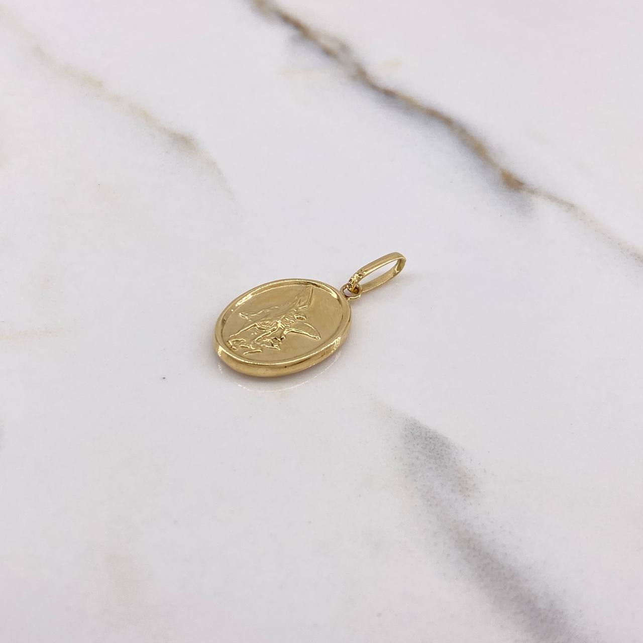 Dije San Miguel Arcángel 0.9gr / 2.5cm / Oro Amarillo &