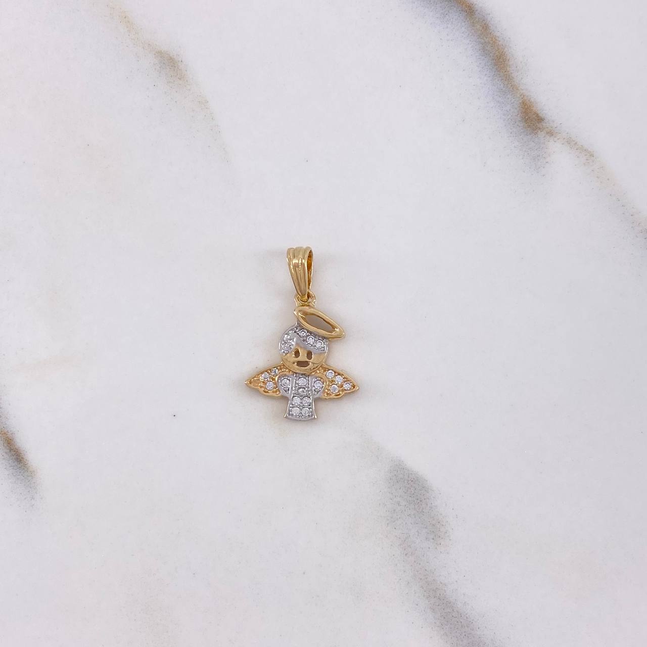 Dije Angel 1.3gr / 2cm / Circones Blancos Dos Oros Amarillo Blanco $
