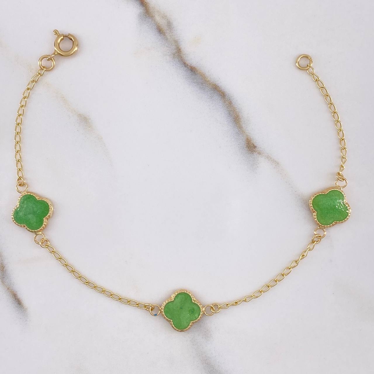 Pulso Espiga Trebol 2.75gr / 19cm / 2mm Resina Verde Morada Oro Amarillo $