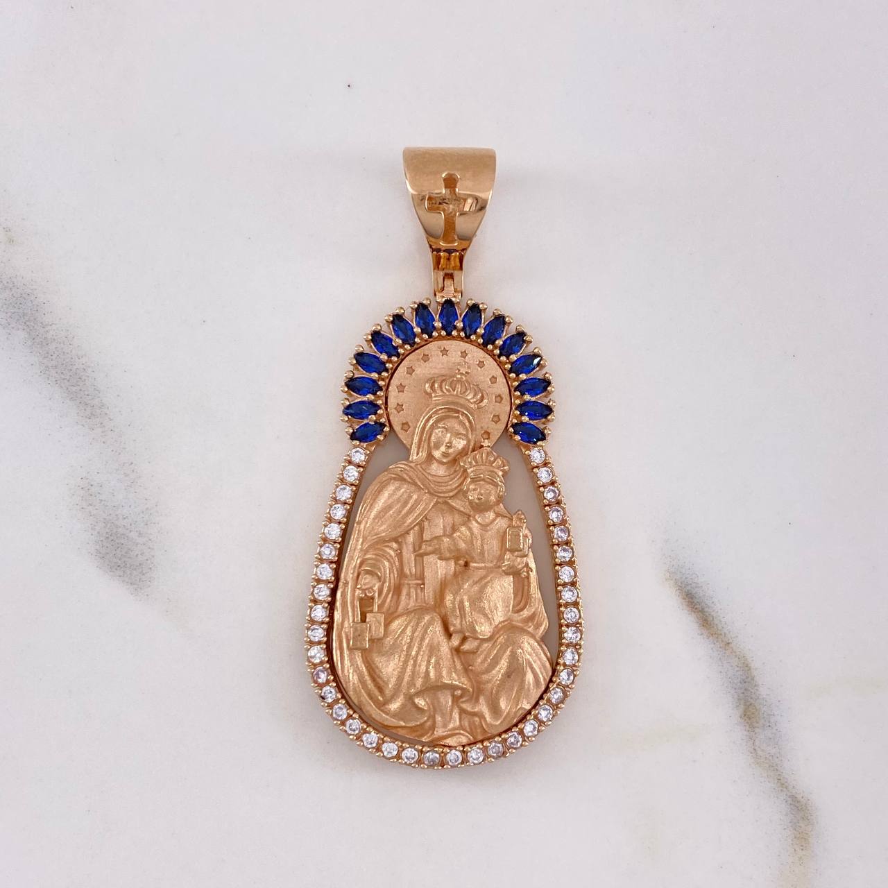 Dije Virgen del Carmen 12.05gr / 4.8cm / Circones Blancos Azules Oro Rosa $