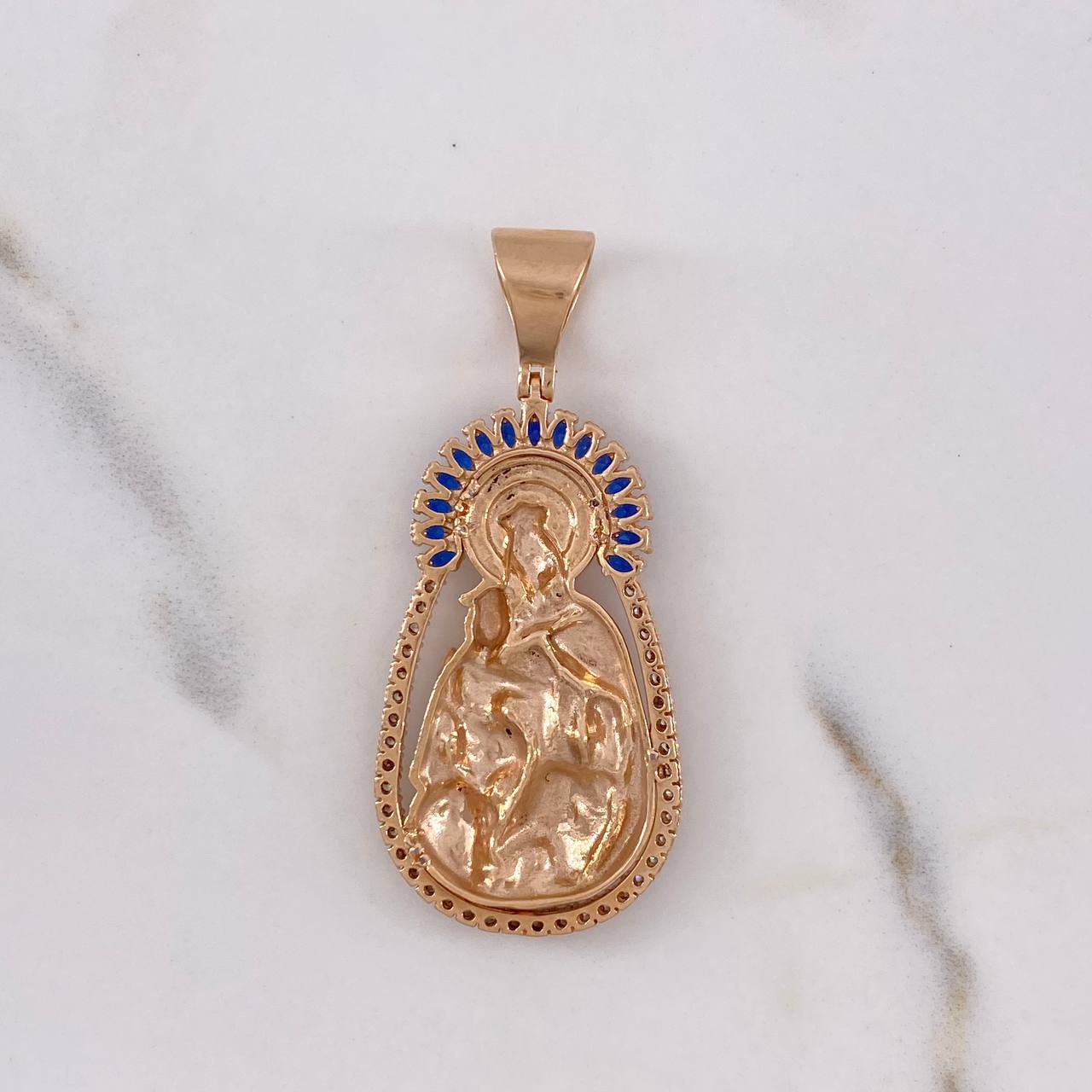 Dije Virgen del Carmen 12.05gr / 4.8cm / Circones Blancos Azules Oro Rosa $