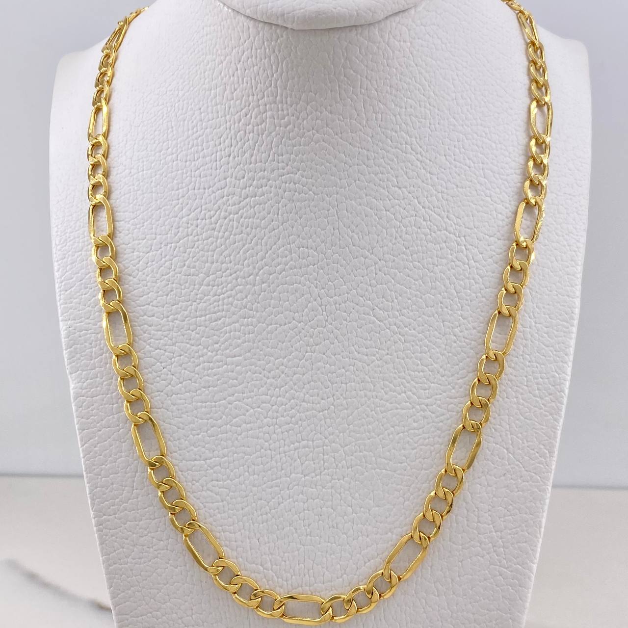 Cadena Figaro 12.55gr / 60cm / 5.2mm Oro Amarillo +0 $