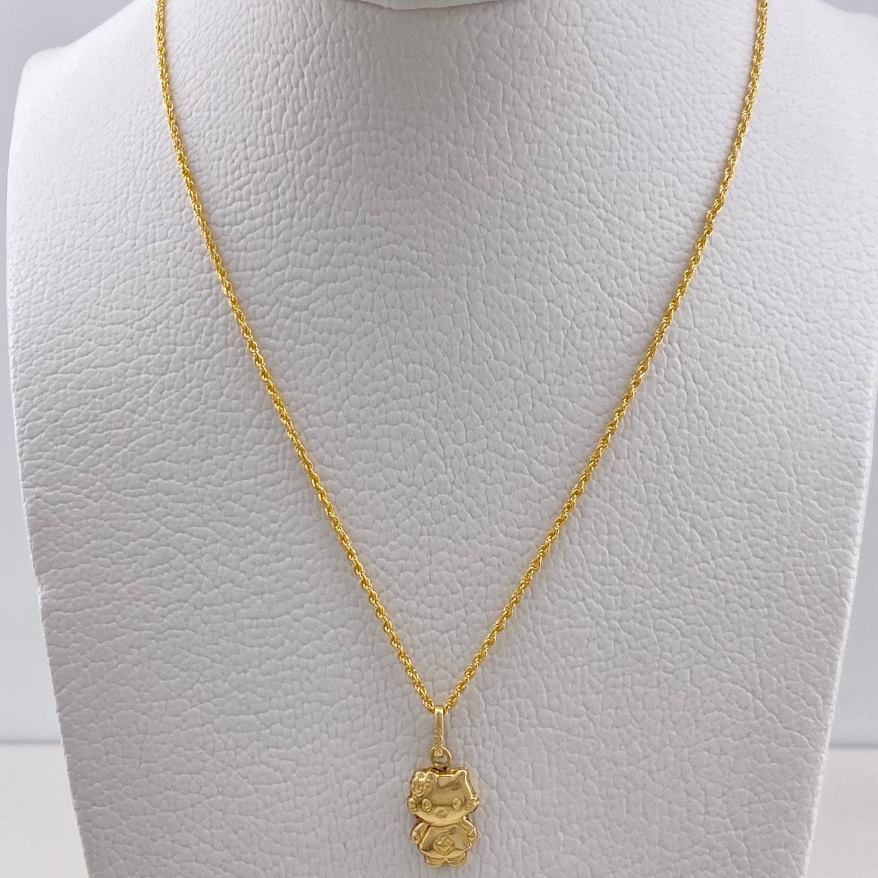 Cadena Lazo 0.9gr 50cm + Dije Gatita 0.6gr 2cm / Oro Amarillo (Oferta) &