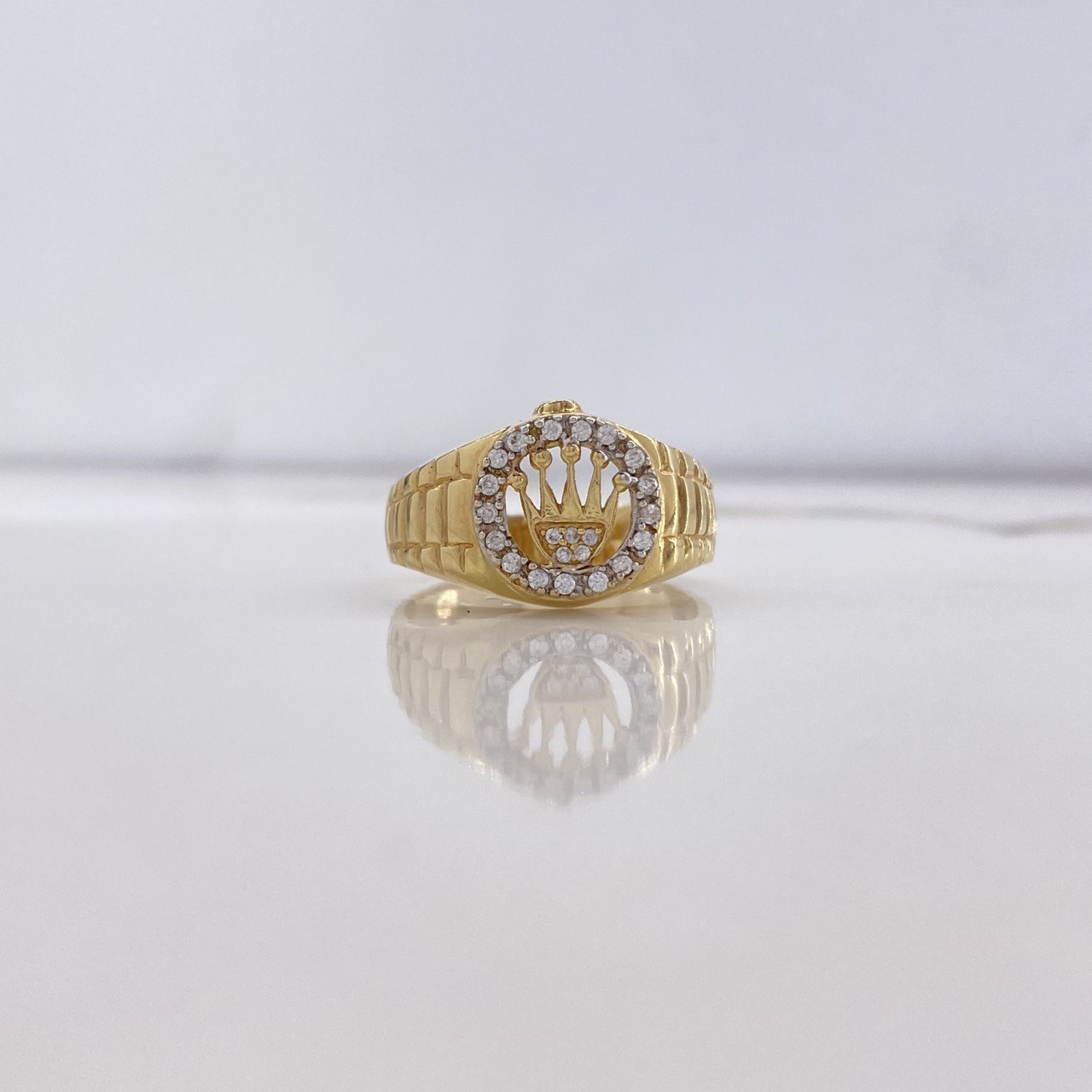 Anillo Corona 5.75gr / T10 / Circones Blancos Oro Amarillo $