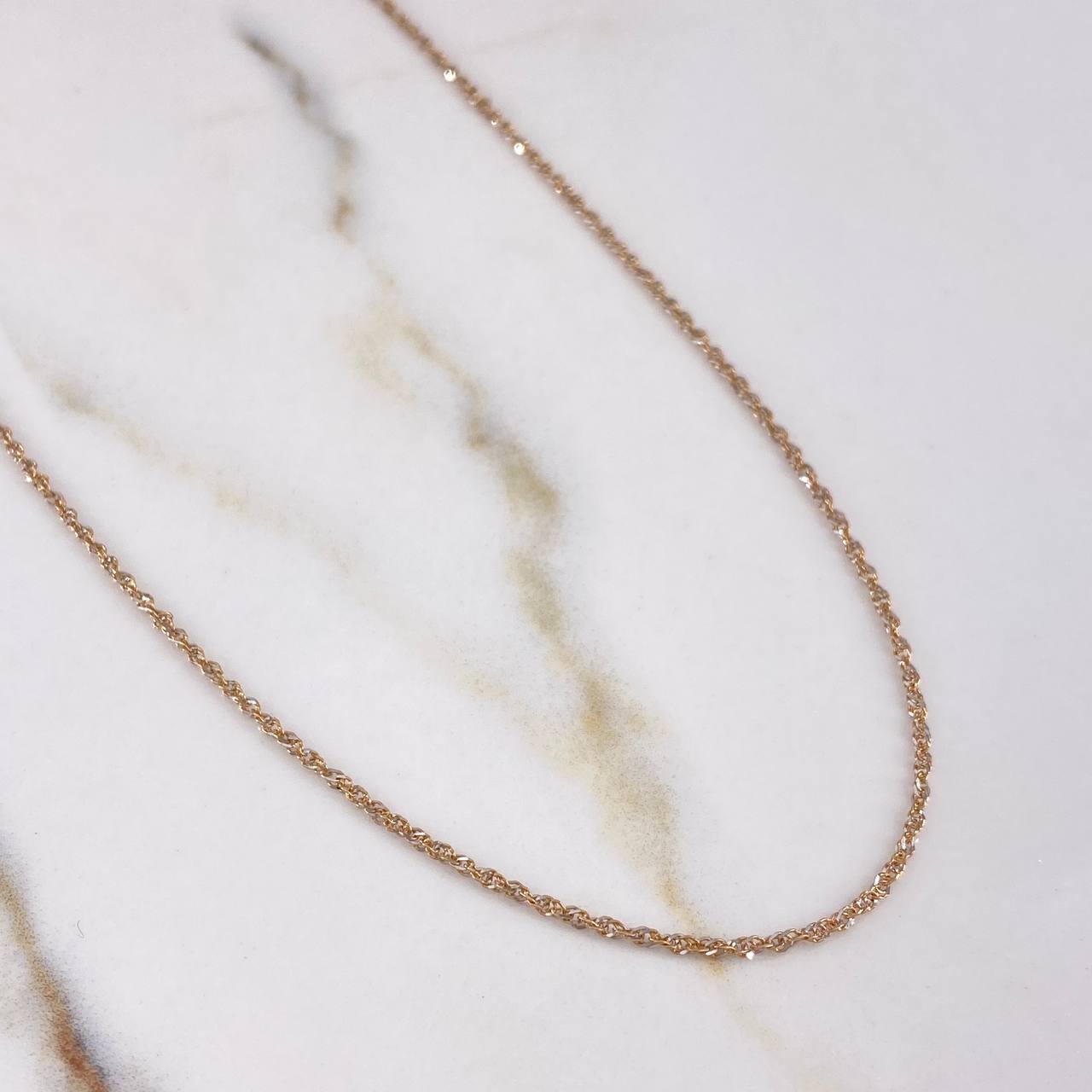 Cadena Singapur 1.9gr / 45cm / 1.3mm Tres Oros +3 18K $