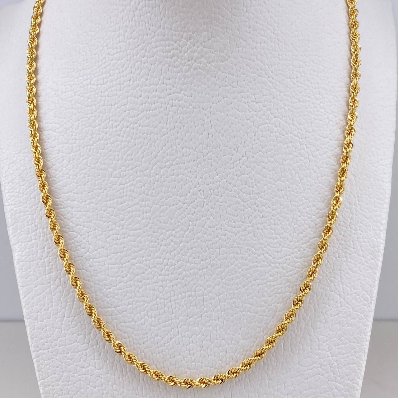 Cadena Lazo 5.6gr / 60cm / 2.6mm Oro Amarillo +3 18K $
