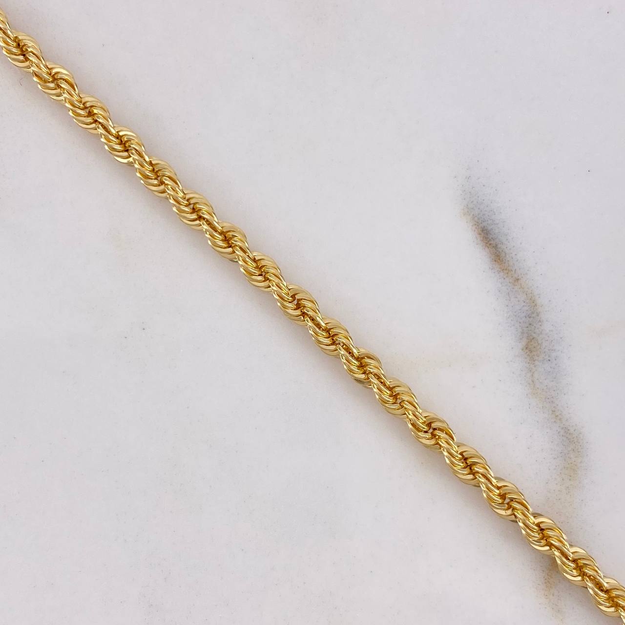 Cadena Lazo 5.6gr / 60cm / 2.6mm Oro Amarillo +3 18K $