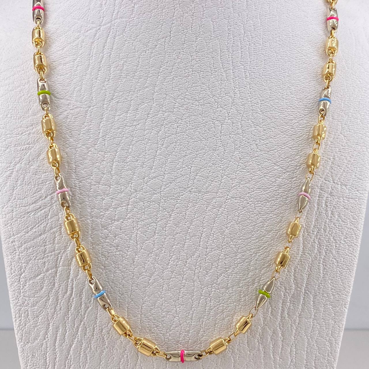 Cadena Rustica 14.7gr / 60cm / 4.3mm Barril Cauchos Colores Dos Oros Amarillo Blanco 18K $