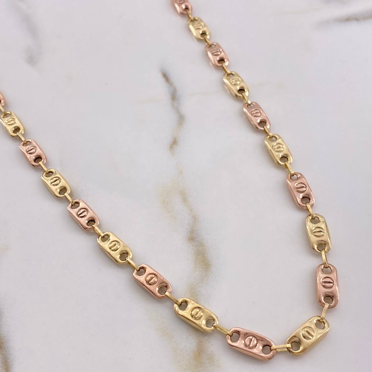 Cadena Rustica Tornillo 13gr / 60cm / 5.2mm Dos Oros Amarillo Rosa 18K $