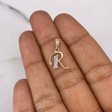 Dije Letra R 0.8gr / 1.9cm / Circones Blancos Dos Oros Amarillo Blanco 18K $