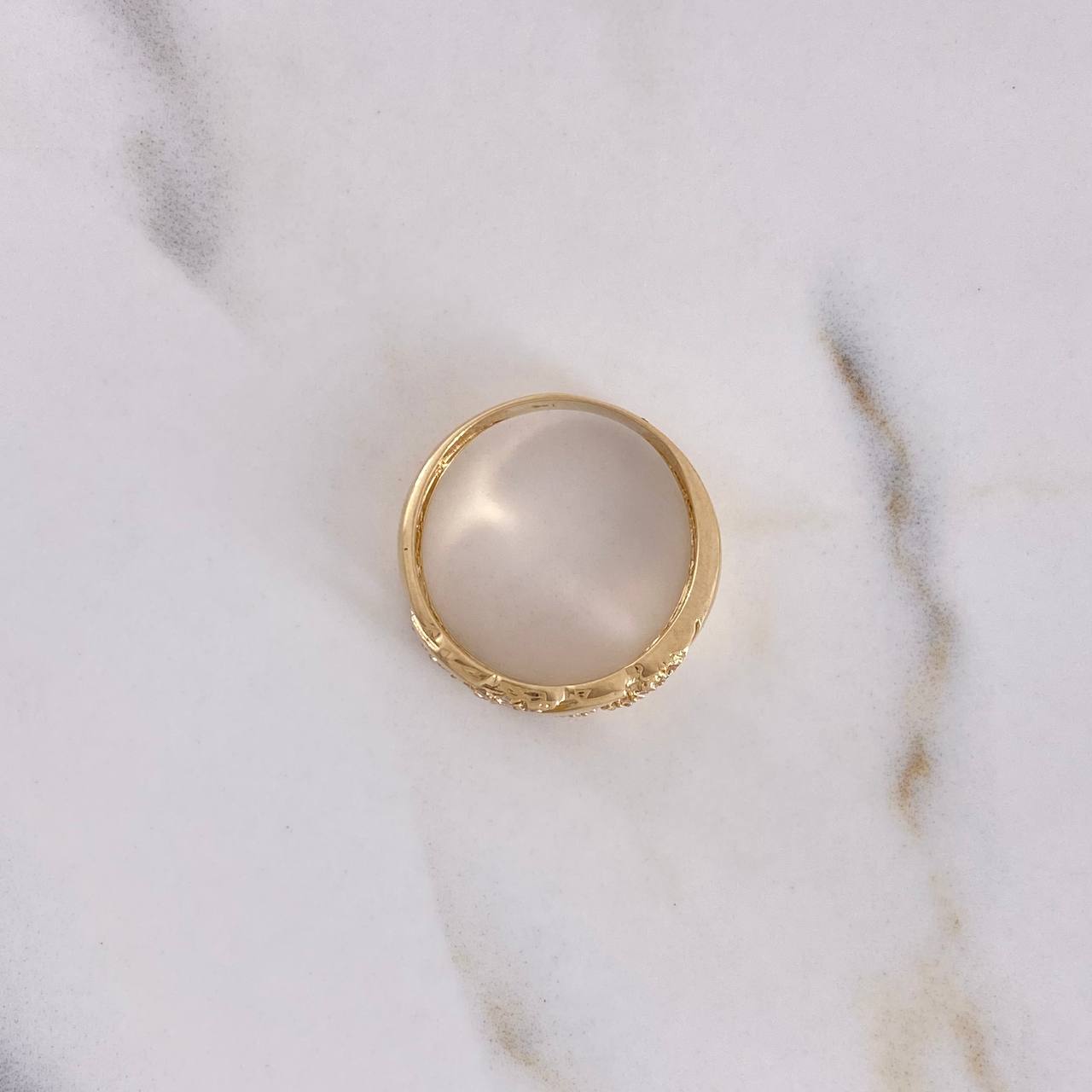 Anillo Cubano 4.05gr / T7 1/4 / Circones Blancos Oro Amarillo 18K $