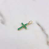 Dije Cruz 0.6gr / 2.2cm / Esmeralda 32pts Oro Amarillo 18K (Joya)