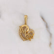 Dije Corazon Mom 4.05gr / 2.6cm / Circones Blancos Oro Amarillo 18K $