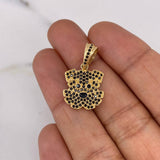 Dije Perro  2.9gr / 2.4cm / Circones Negros Oro Amarillo 18K $