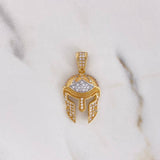 Dije Casco Espartano 3.75gr / 3cm / Circones Blancos Dos Oros Amarillo Blanco 18K $
