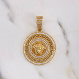 Dije Medalla Medusa Tribal 10gr / 4.5cm / Circones Blancos Oro Amarillo 18K $