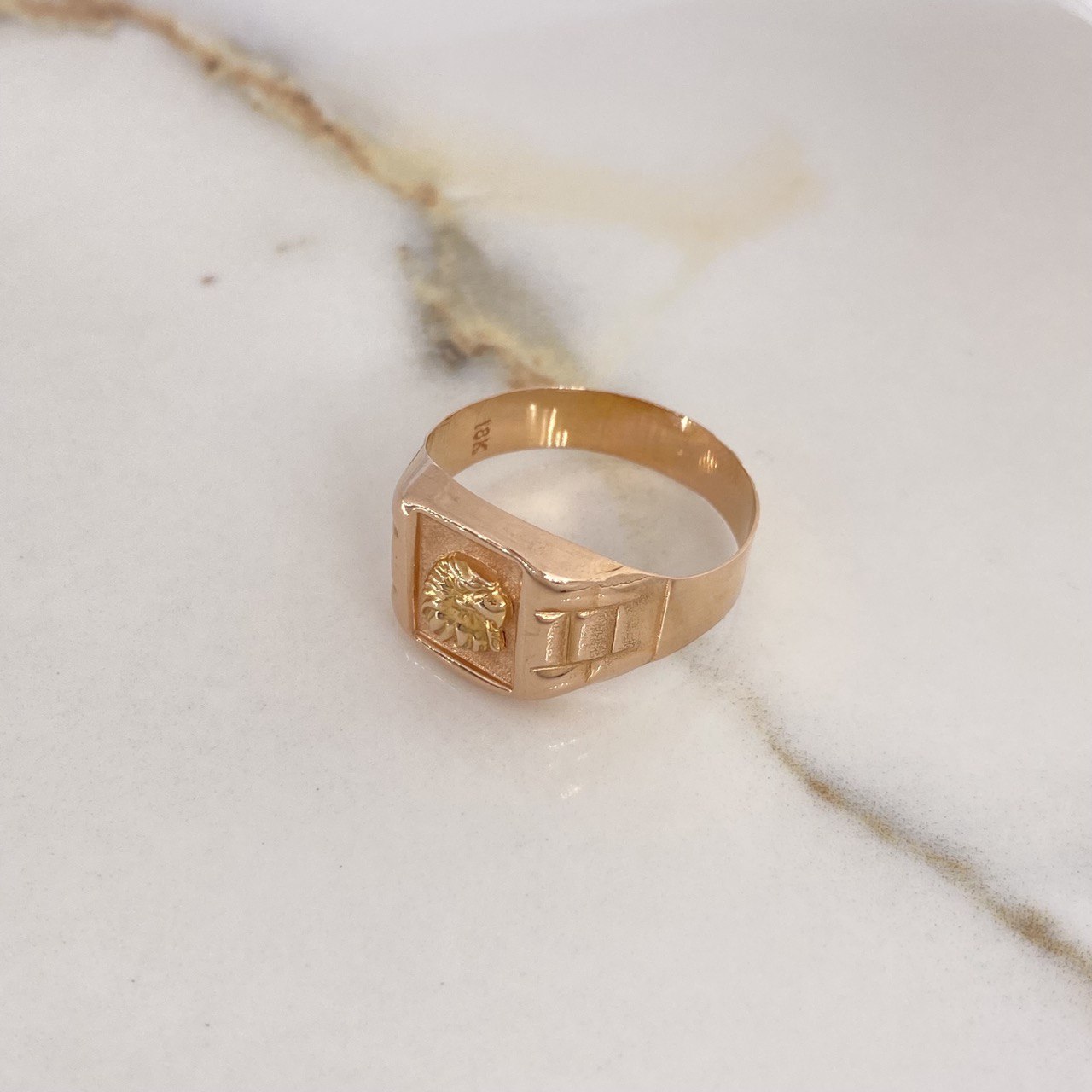 Anillo Sello Aguila 3.25gr / T9 1/2 / Dos Oros Amarillo Rosa &
