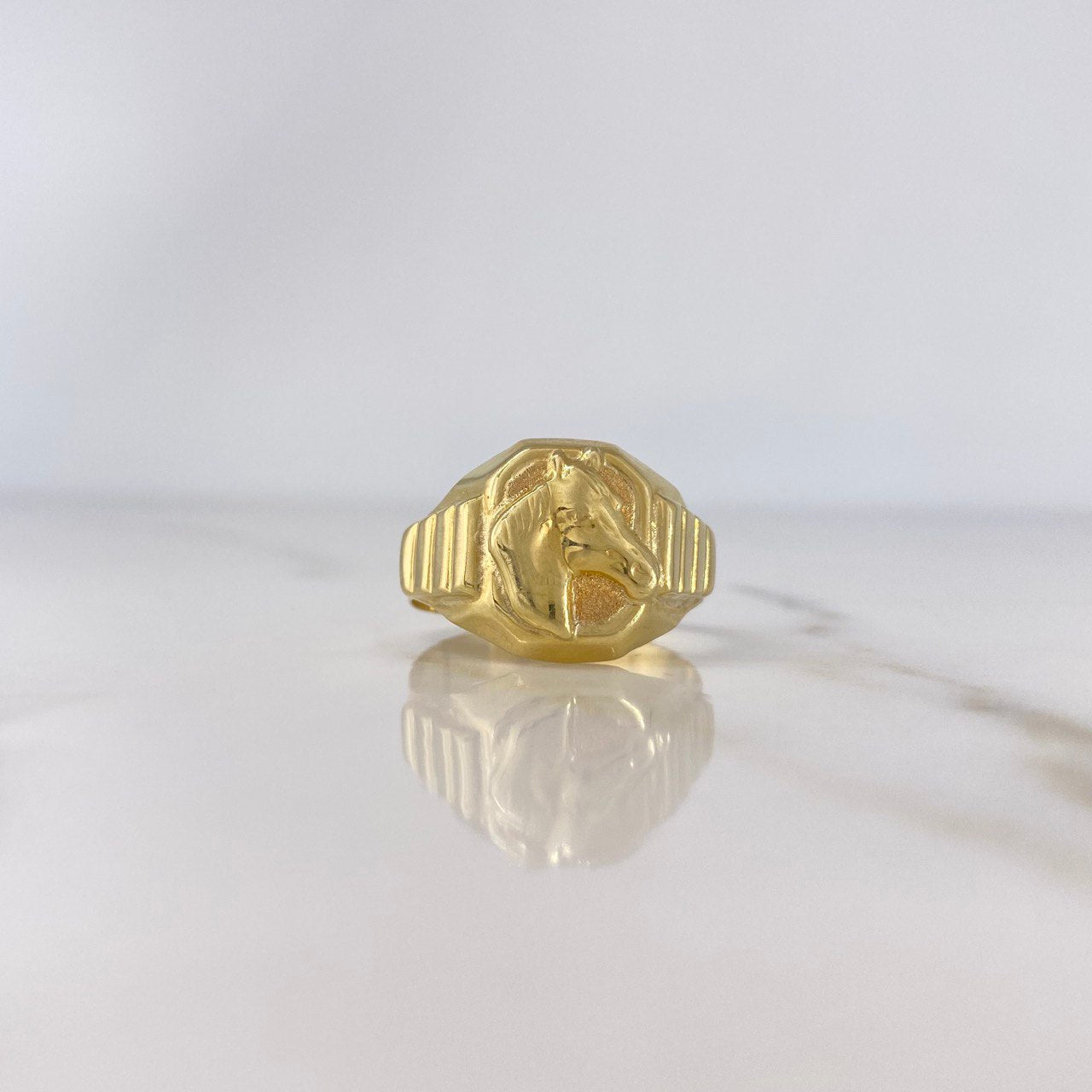 Anillo Sello Caballo 5gr / T9 3/4 / Correa Oro Amarillo $