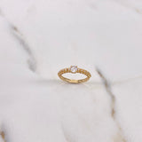 Anillo Solitario Churumbela 2.05gr / T5 3/4 / Circones Blancos Oro Amarillo $