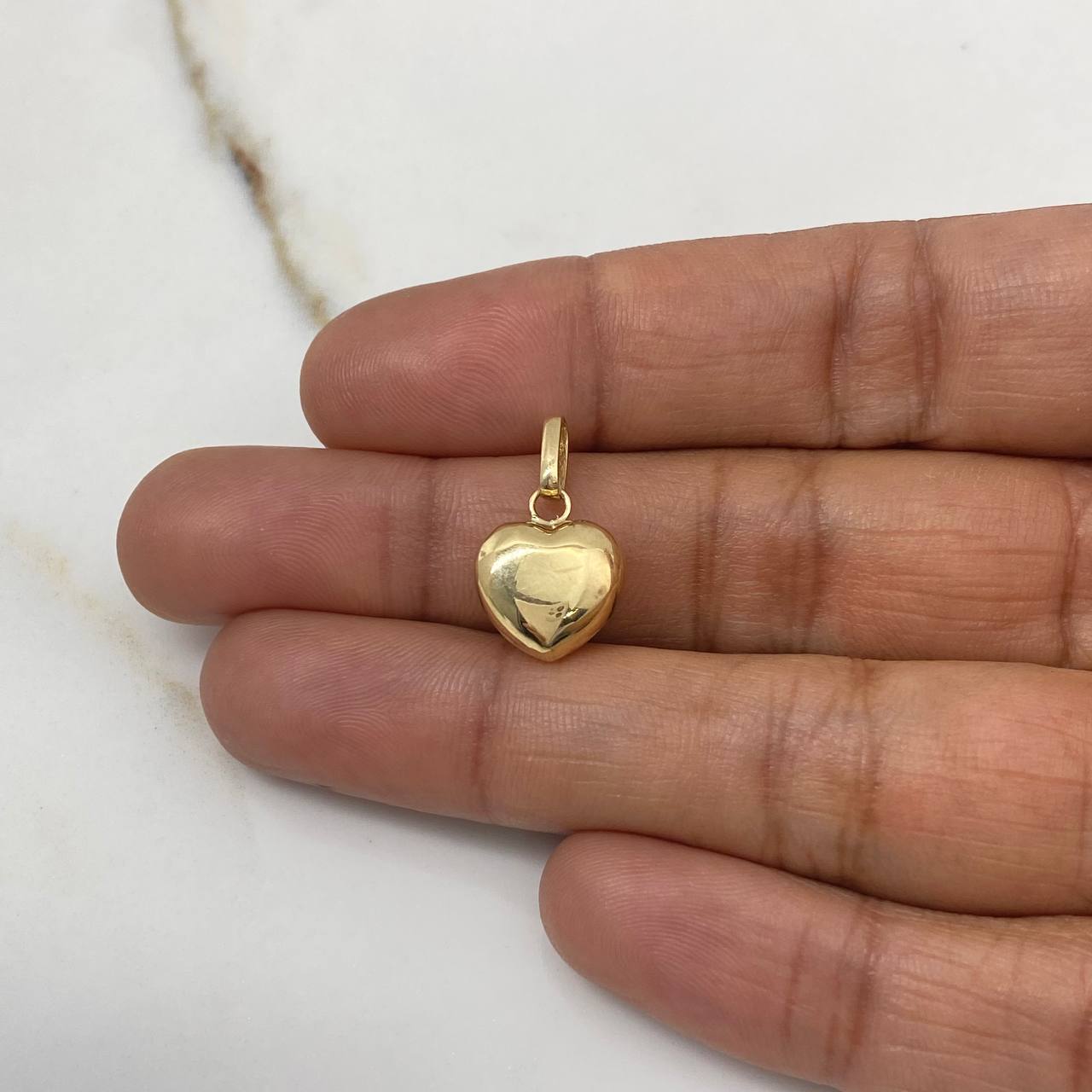Dije Corazón 0.9gr / 1.8cm / Soplado Oro Amarillo $