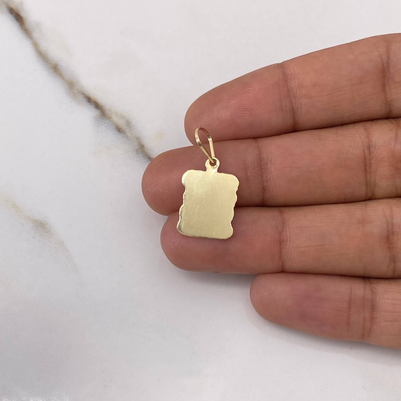 Dije Placa Pergamino 0.85gr / 2.3cm / 10.3mm*10.2mm Liso Oro Amarillo