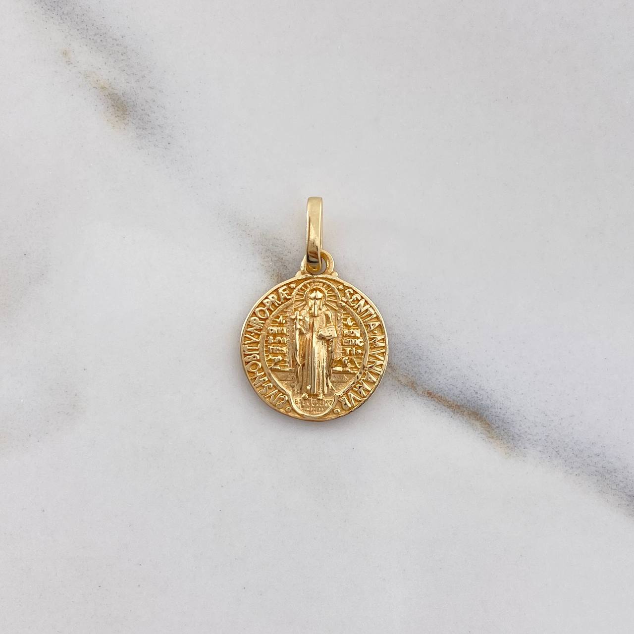 Dije San Benito 2.35gr / 2.1cm / Macizo Oro Amarillo $