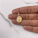 Dije Virgen Milagrosa 0.9gr / 2.6cm / Plano Troquelado Oro Amarillo $