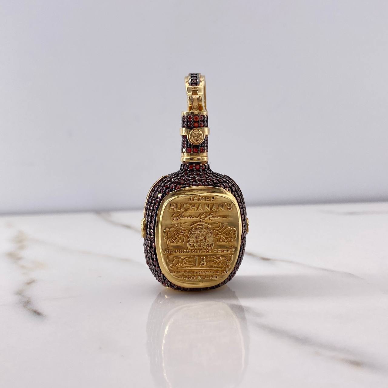 Dije Botella Buchannan´s 33.2gr / 6cm / Circones Naranjas Oro Amarillo $
