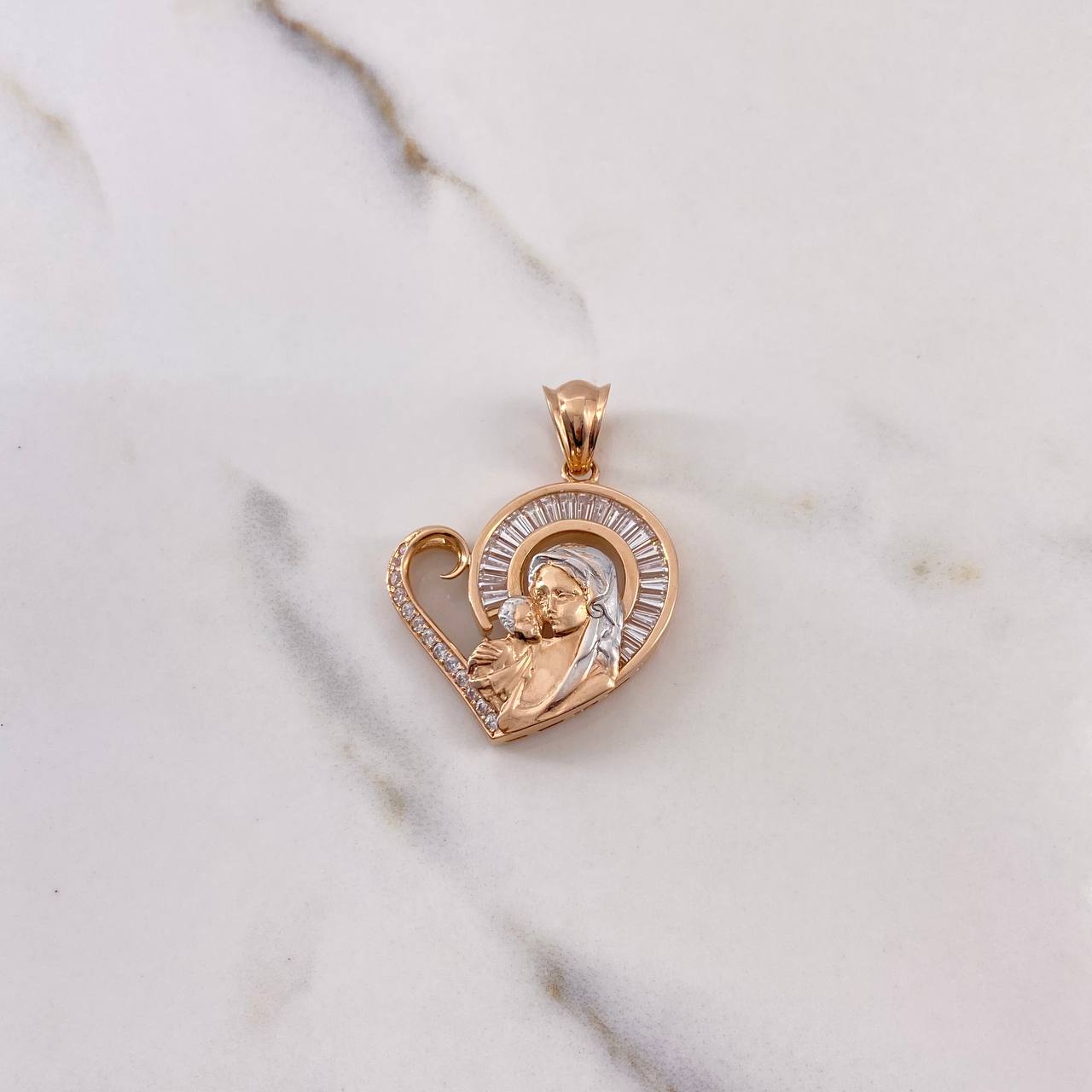 Dije Virgen María 9.5gr / 3.7cm / Circones Blancos Dos Oros Blanco Rosa $