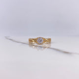 Anillo Solitario Retorcido 3.7gr / T6 / Circones Blancos Oro Amarillo $