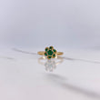 Anillo Flor 3.2gr / T7 1/4 / Circones Verdes Oro Amarillo $