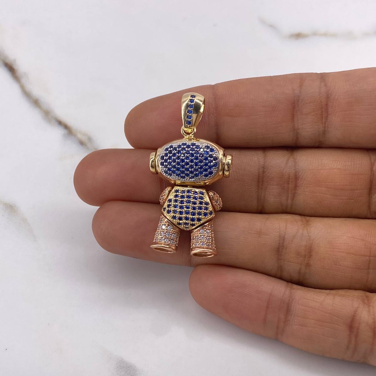 Dije Astronauta 10.35gr / 3.7cm / Circones Blancos Azules Tres Oros (Oferta) &