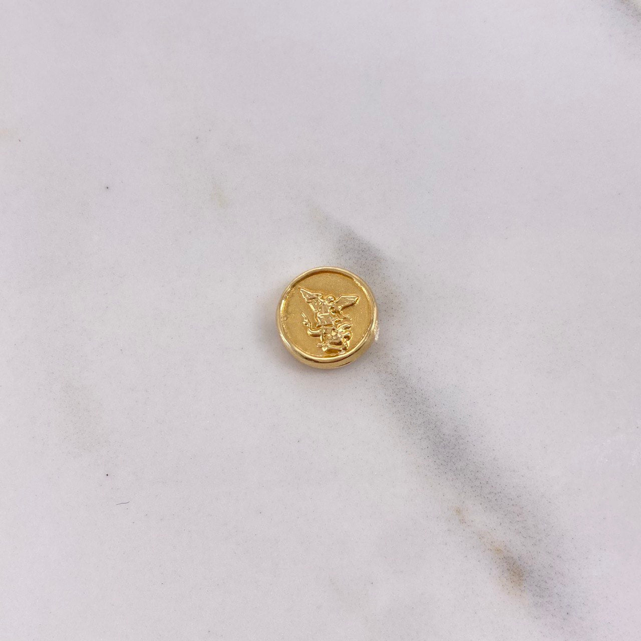 Herraje San Miguel Arcángel Tambor 0.55gr / 1cm / Troquelado Oro Amarillo $