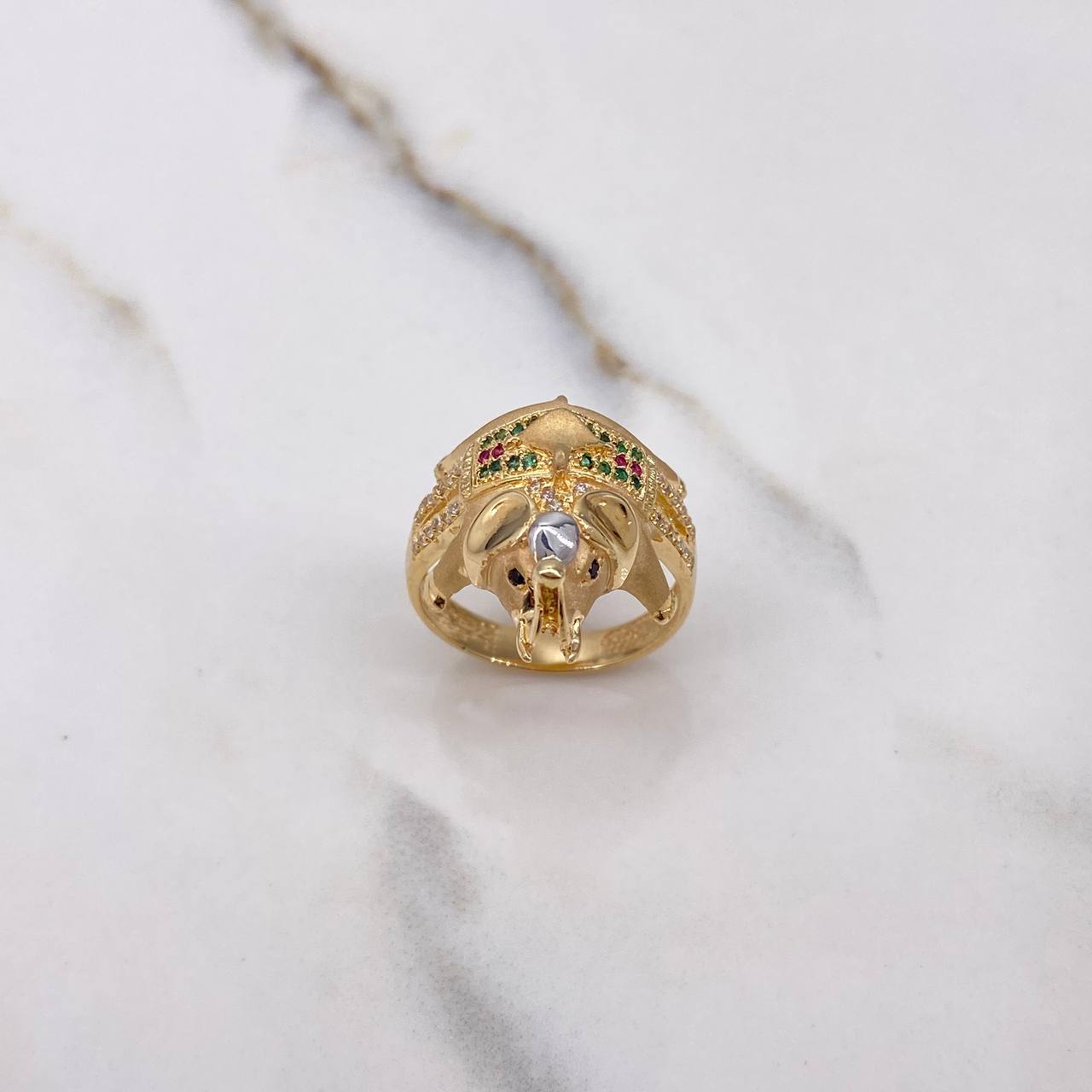 Anillo Elefante 7.55gr / T8 1/4 / Circones Blancos Verdes Fucsias Negros Oro Amarillo $